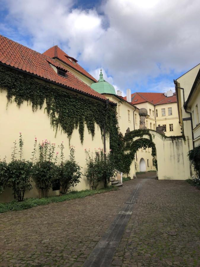 Historic Centre Of Apartment *