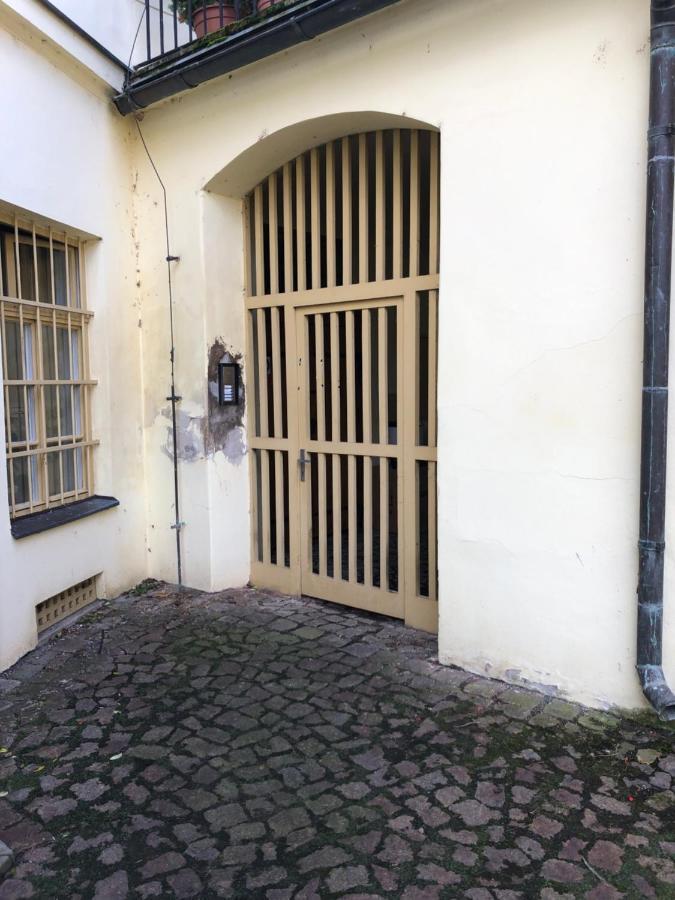 Historické Centrum, 1 *