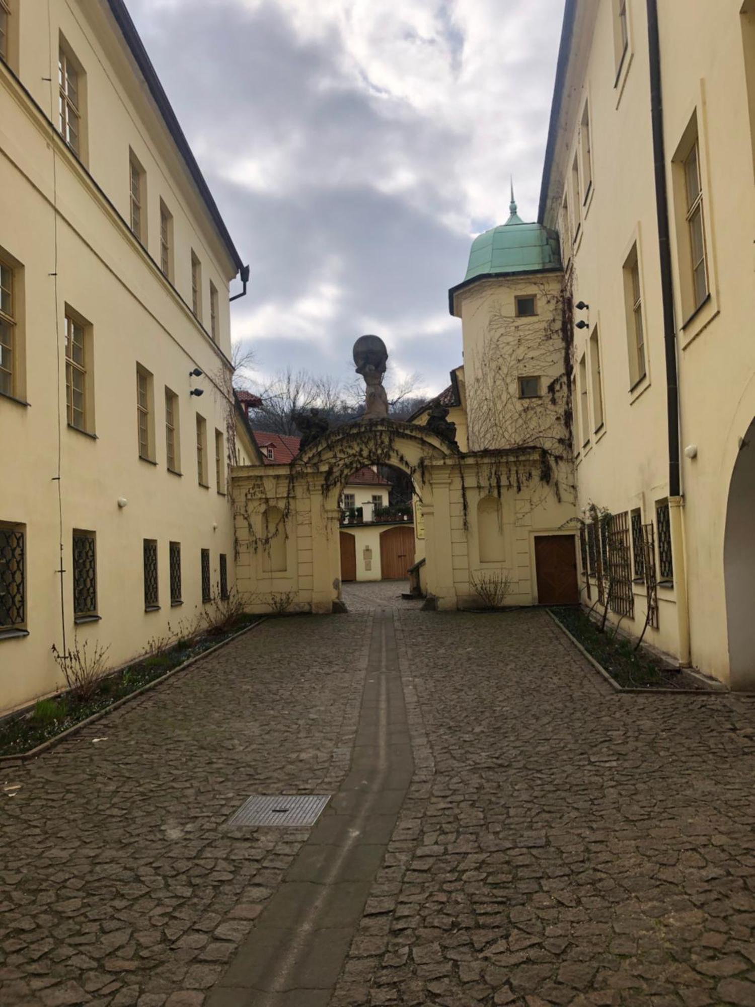 Historic Centre Of Apartment
